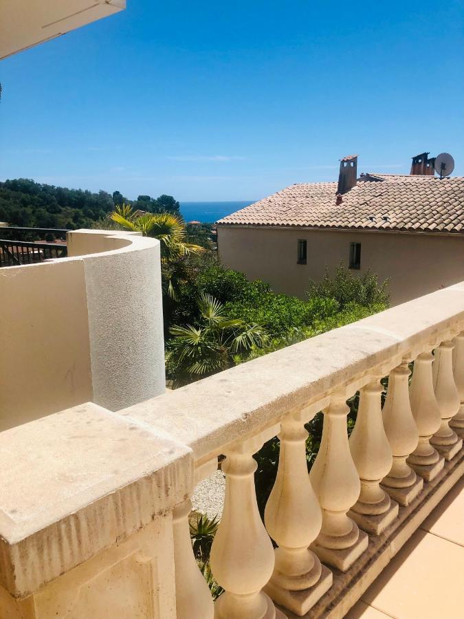 Mon Appart Avec Terrasse Et Piscine Rocabruna Exterior foto