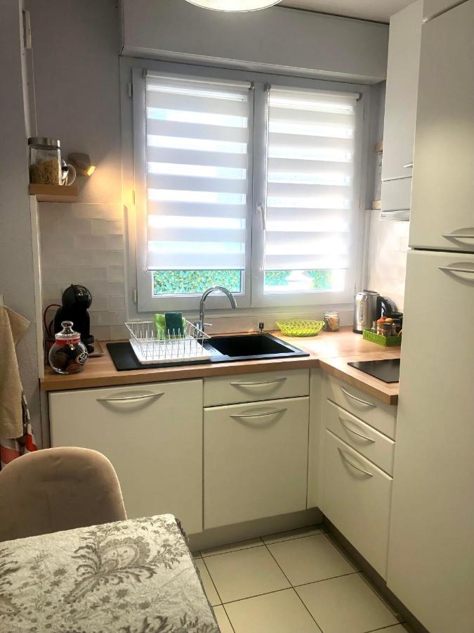 Mon Appart Avec Terrasse Et Piscine Rocabruna Exterior foto