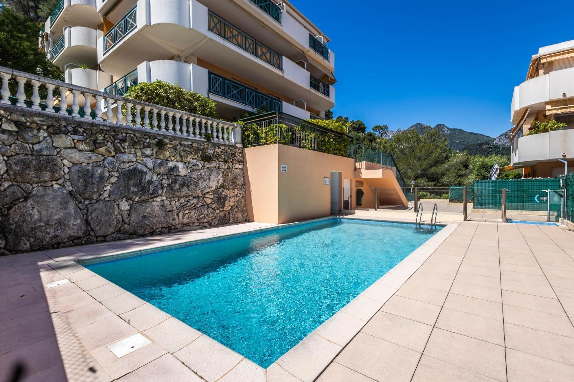 Mon Appart Avec Terrasse Et Piscine Rocabruna Exterior foto
