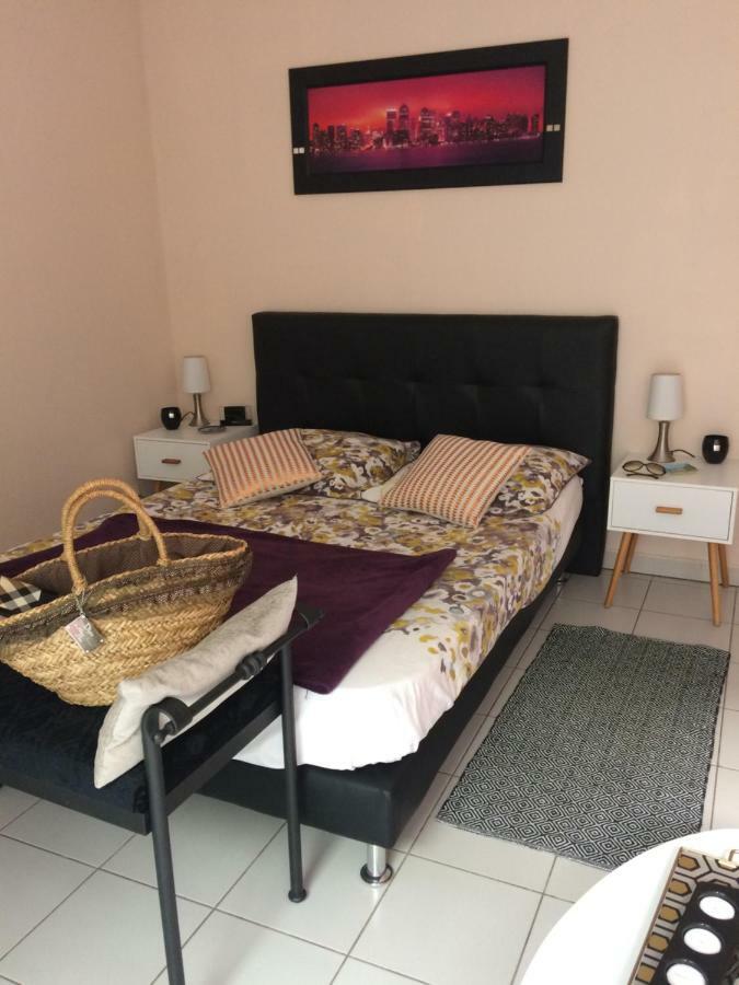 Mon Appart Avec Terrasse Et Piscine Rocabruna Exterior foto